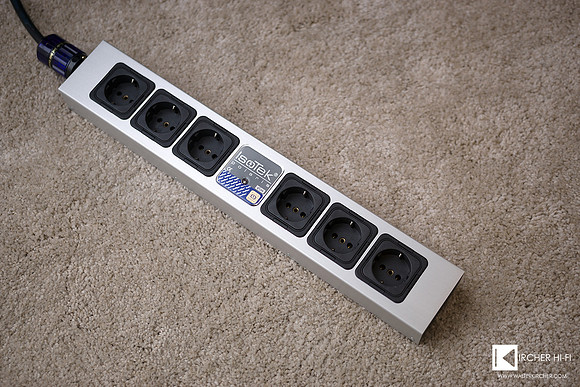 First step: Adding the affordable IsoTek Polaris power strip and EVO3 Premier power cords (119 Euro each)