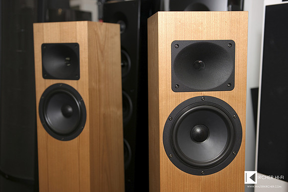 Blumenhofer Acoustics Tempesta 17 speakers
