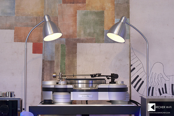 TechDas Airforce One flagship turntable
