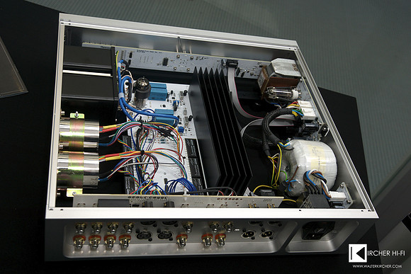 Thrax Audio Dionysos preamplifier - inside view