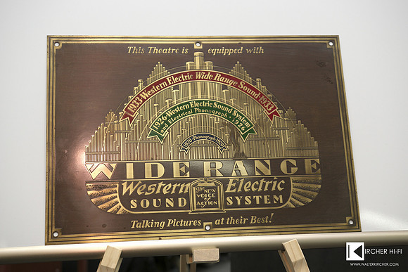 South Korean Silbatone presenting again big Western Electrics horn speakers