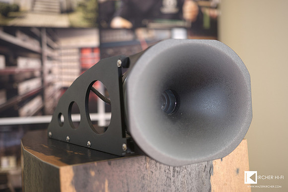 Blumenhofer Acoustics Genuin FS2 horn speakers