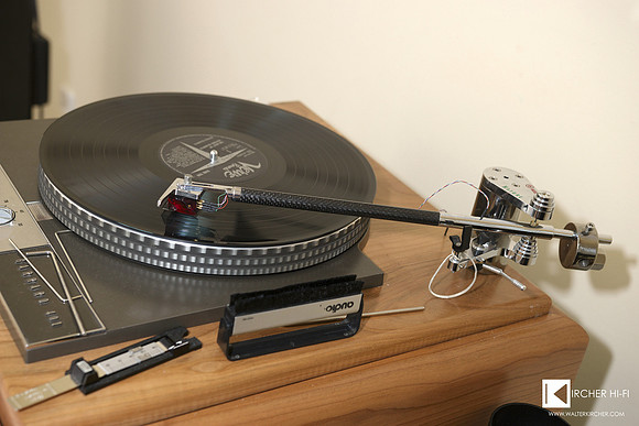 Miraudio / All Star Audio room with a Schroeder Clone tonearm