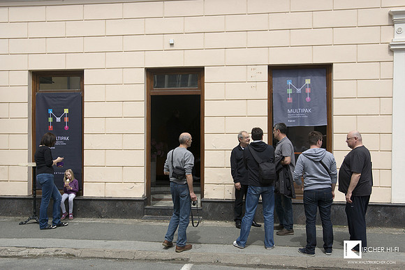 walking in the streets of Pakrac