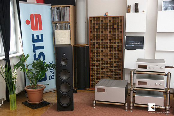 Robertoshop first floor - Austrian Erste Bank is one of the event sponsors