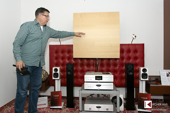 Klangbilder 2014: YBA Heritage electronics driving Totem Acoustic Arro floorstander speakers, Kin Mini and Kin Subwoofer or the Swiss JMC Lutherie Soundboard