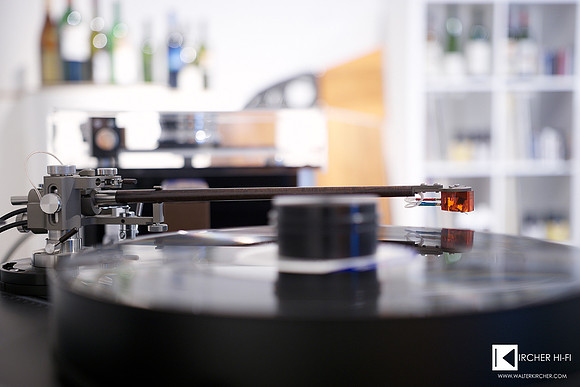 The main source: Dr. Feickert Analogue Blackbird