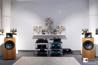 Blumenhofer Acoustics Genuin FS1 MK2 horn loudspeakers event