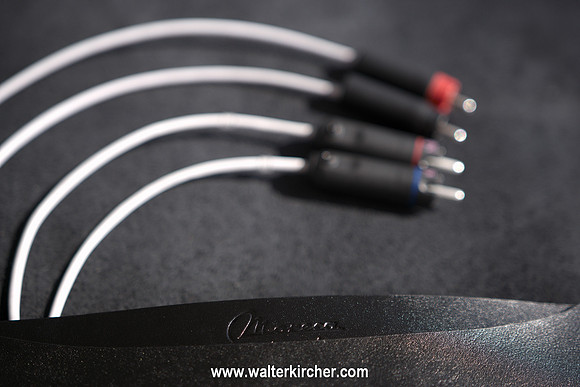Chisto Das Klang Walter Kircher Edition: rca cables exclusively assembled with KLE Innovations Pure Harmony plugs