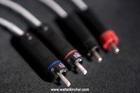 Chisto Das Klang Walter Kircher Edition: rca cables exclusively assembled with KLE Innovations Pure Harmony plugs next to ETI Silver Bullet plugs (former prototype cables)