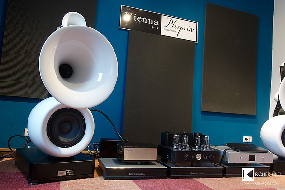 Vienna Physix Diva grandezza horn speakers