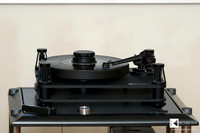 Classic British belt-drive Turntable SME Model 20/3