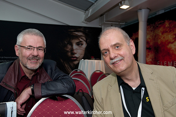 HIGH END 2014: right - Matthias Boede (German STEREO magazine) with visitor