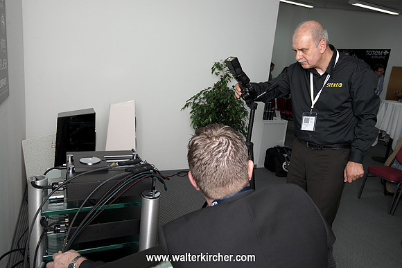Saturday: German STEREO magazine workshop with Matthias Boede - comparison of digital cables in diferent price classes