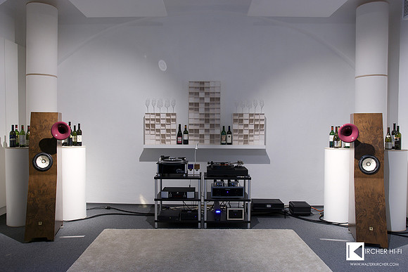 SAMBS HIFI with own showroom for events & top setups