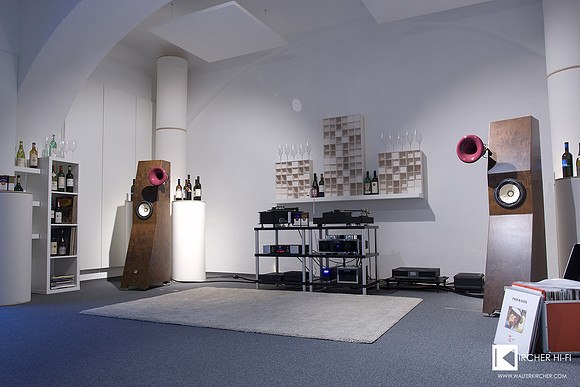 Special SAMBS Hifi event showroom with more than 50 m²