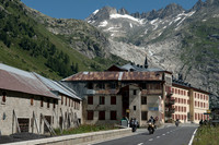 Furka Pass: Hotel Glacier du Rhone in Gletsch, 1759m
