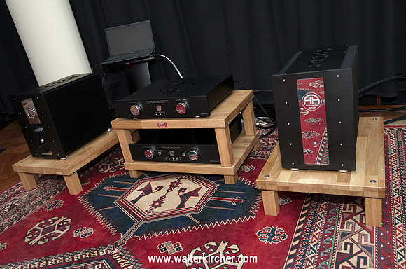Accustic Arts reference electronics: TUBE DAC II MK2 with USB async., TUBE PREAMP II MK2, MONO II