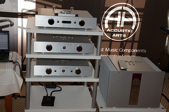 Accustic Arts reference series (DRIVE II, TUBE-DAC II, TUBE-PREAMP II and AMP II)