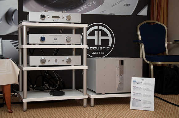 Accustic Arts reference series (DRIVE II, TUBE-DAC II, TUBE-PREAMP II and AMP II)