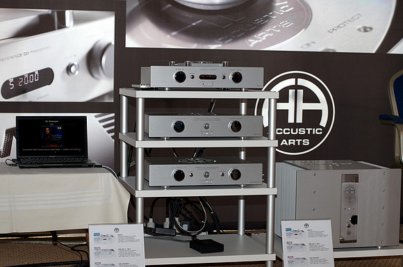 Accustic Arts reference series (DRIVE II, TUBE-DAC II, TUBE-PREAMP II and AMP II)