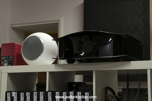 Hanzelaudio, Komarno: Elipson Planet speaker and Cineversum high-end beamer