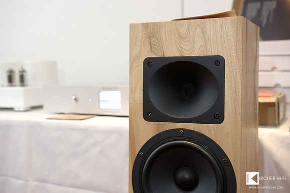 Blumenhofer Acoustics Tempesta 17 horn speaker detail