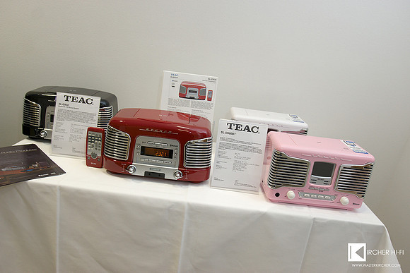 TEAC retro style radios