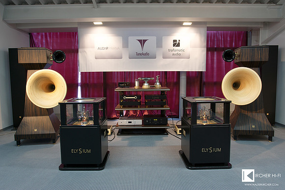 my favorite room 2016 in Munich: Trafomatic Audio & Tune Audio - sources Klimo & Rockna
