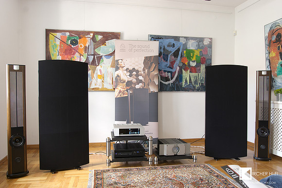 Soltanus Acoustics Virtuoso electrostatic loudspeaker from Serbia
