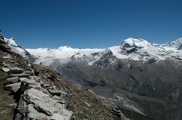 Rothorn 3103m - panorama looking east: Adlerhorn 3988m and Monte Rosa massiv with Dufourspitze 4634m (left to right)