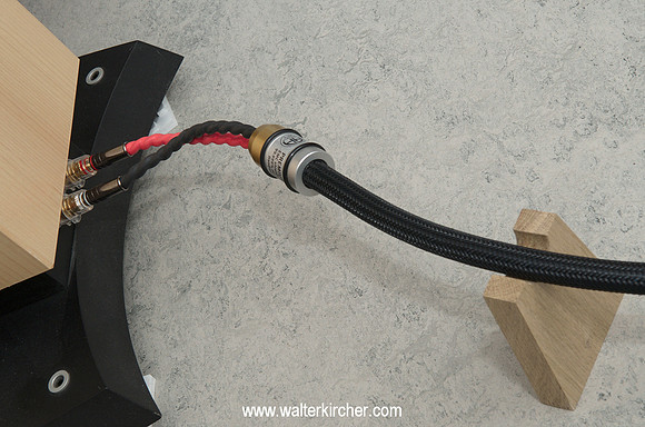 Accustic Arts PREMIUM LINE MK2 speaker cable!