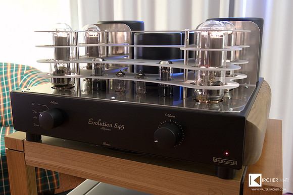 2016 Lorenzo used a quite strong Single-Ended tube amplifier