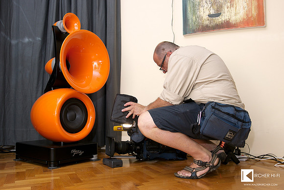 Predrag Vekic filming as 2015 again! He works professional for RTL Croatia and loves high-end audio too.