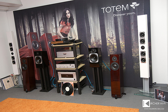 Totem Acoustic in Munich presenting 3 speakers in a mixed setup with YBA and VTL