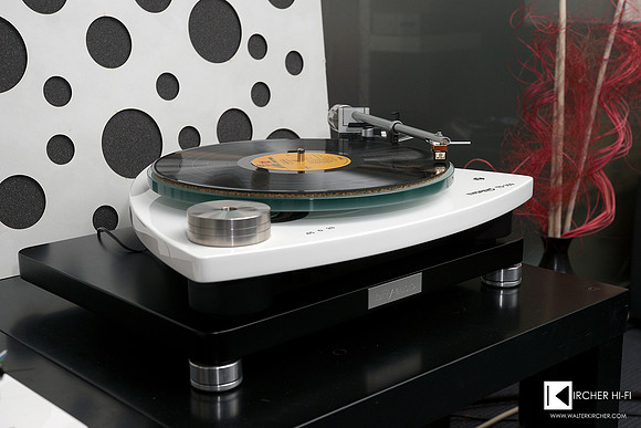 THORENS turntable in 2nd setup - for our before-after-cleaning comparison