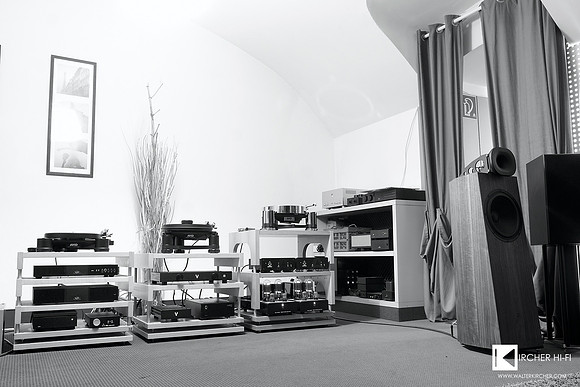 The complete AVID HIFI - Blumenhofer Acoustics setup
