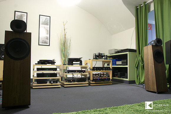 The complete AVID HIFI - Blumenhofer Acoustics setup