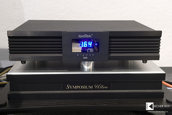 IsoTek EVO2 Sigma power conditioner
