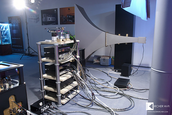 Wow - Skogrand Cables, Tune Audio golden horn, new Trafomatic Audio rack
