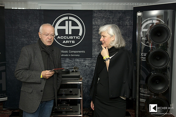 Classical Pianist Ulrike Fendel was the star guest at our first event. Left Mr. Richard Winter, CEO of Gramola record label