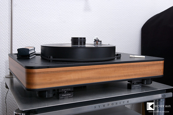 Dr. Feickert Analogue Firebird turntable - the only source