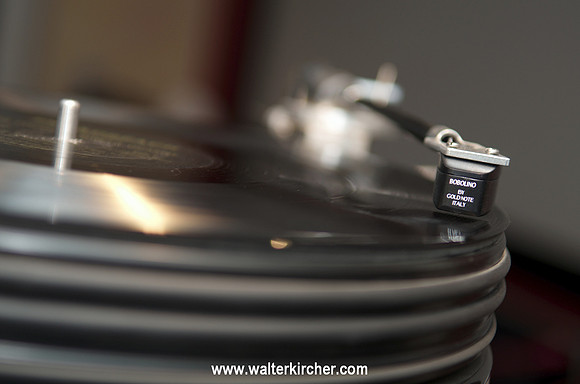 Nottingham Analogue turntable detail
