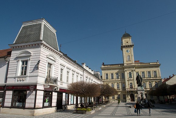 Komarno, Slovakia: downtown, Townhall