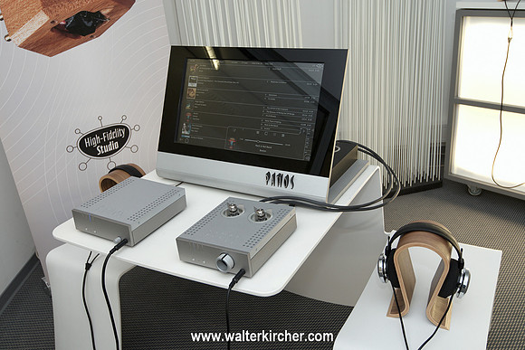 HIGH END 2014: two smart Pathos Acoustics products - CONVERTO DAC incl. async. USB and AURIUM headphone amp incl. tube pre stage and Musiteca server as source