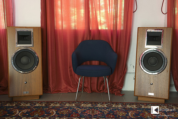 Daniel Hertz M7 two-way floorstander speakers - 100dB/1Watt/1 meter (8 Ohms nominal impedance)