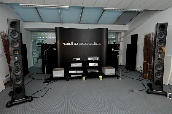 HIGH END 2014: Raidho D-5 flagship speaker, driven by Constellation Audio Centaur mono amps, Rowland or Constellation Audio Virgo II preamp and dCS Puccini digital source