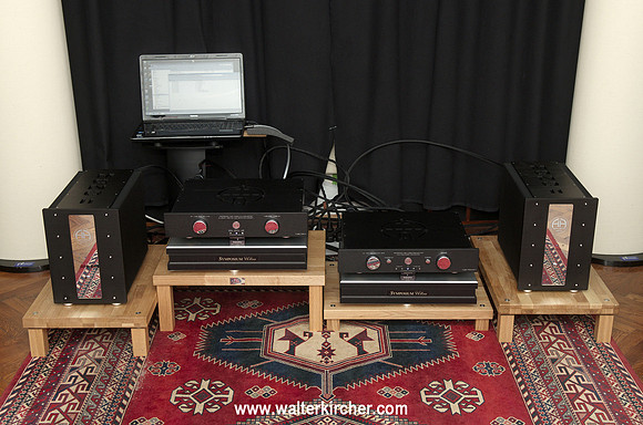 Accustic Arts TUBE DAC II, TUBE PREAMP II and MONO II in Black