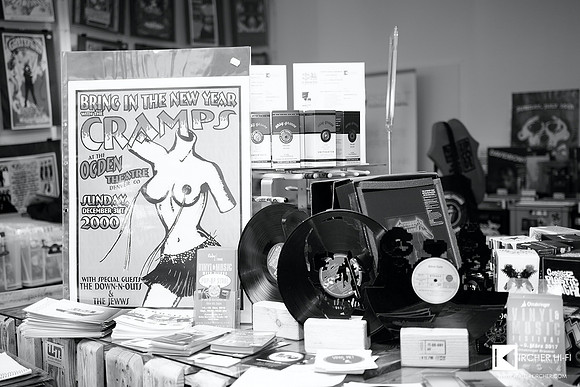 Ruby Marie Vinyl & Music Week 2016 - Pop Up Store with Chisto