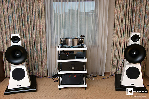 Odeon hornspeakers, Reed 3C turntable